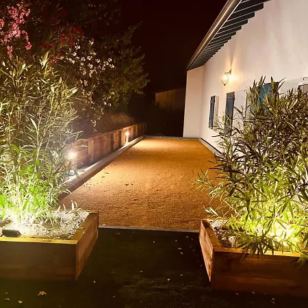 A 100 M Du Quartier Des Docks De Biarritz Jacuzzi , Piscine Chauffee , Petanque Arcangues